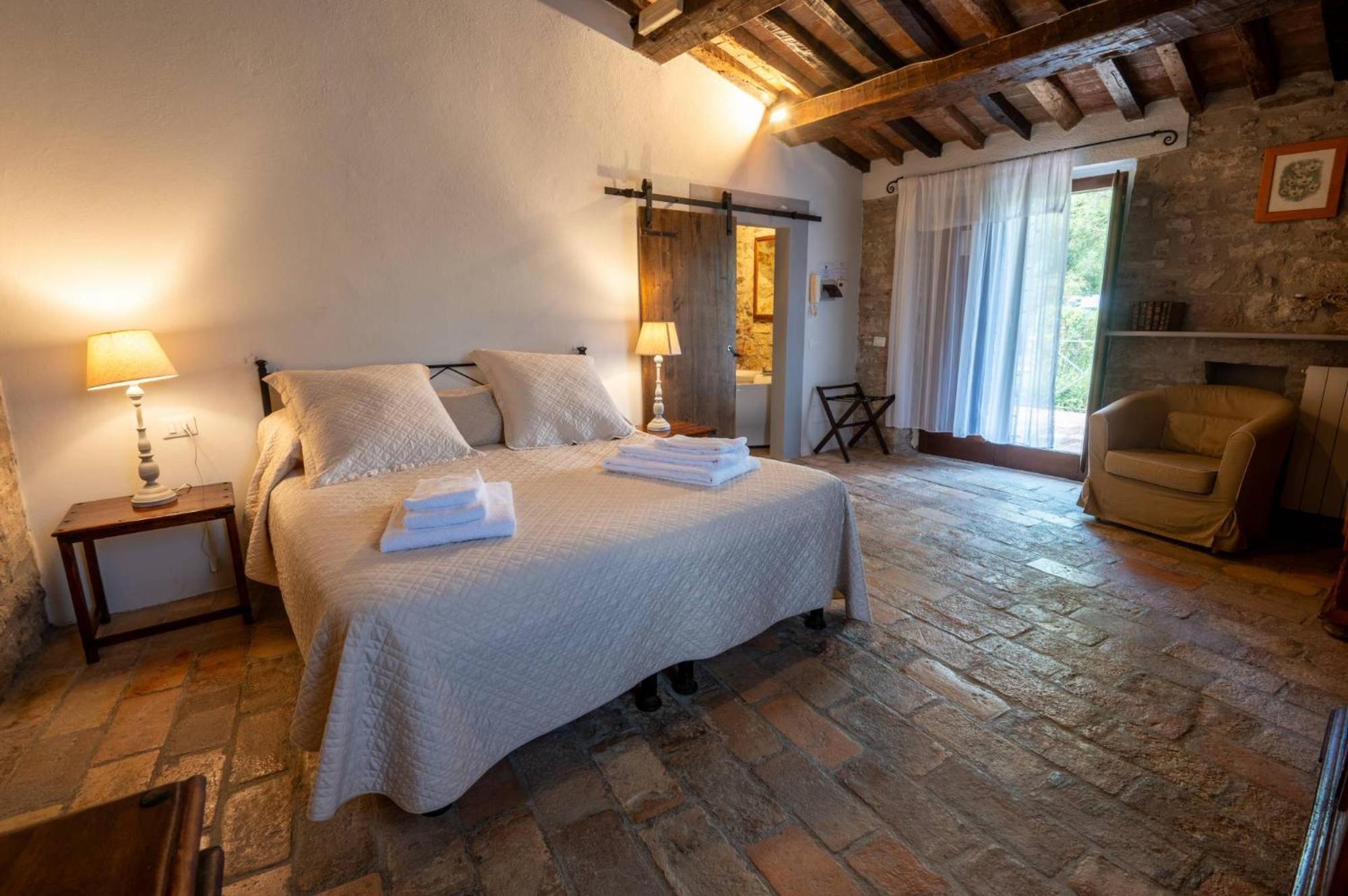 Bed and Breakfast Castello Valenzino Antognola Exterior foto
