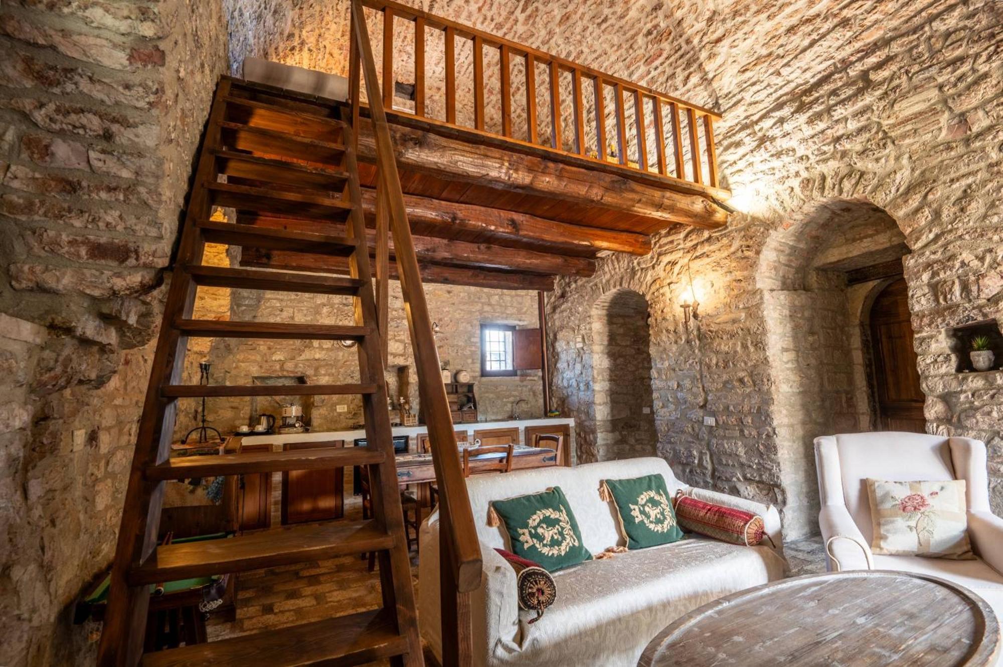 Bed and Breakfast Castello Valenzino Antognola Exterior foto